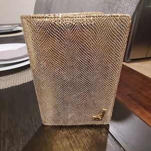 Henri Bendel passort cover